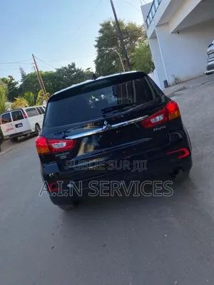 Mitsubishi RVR 2019 Black