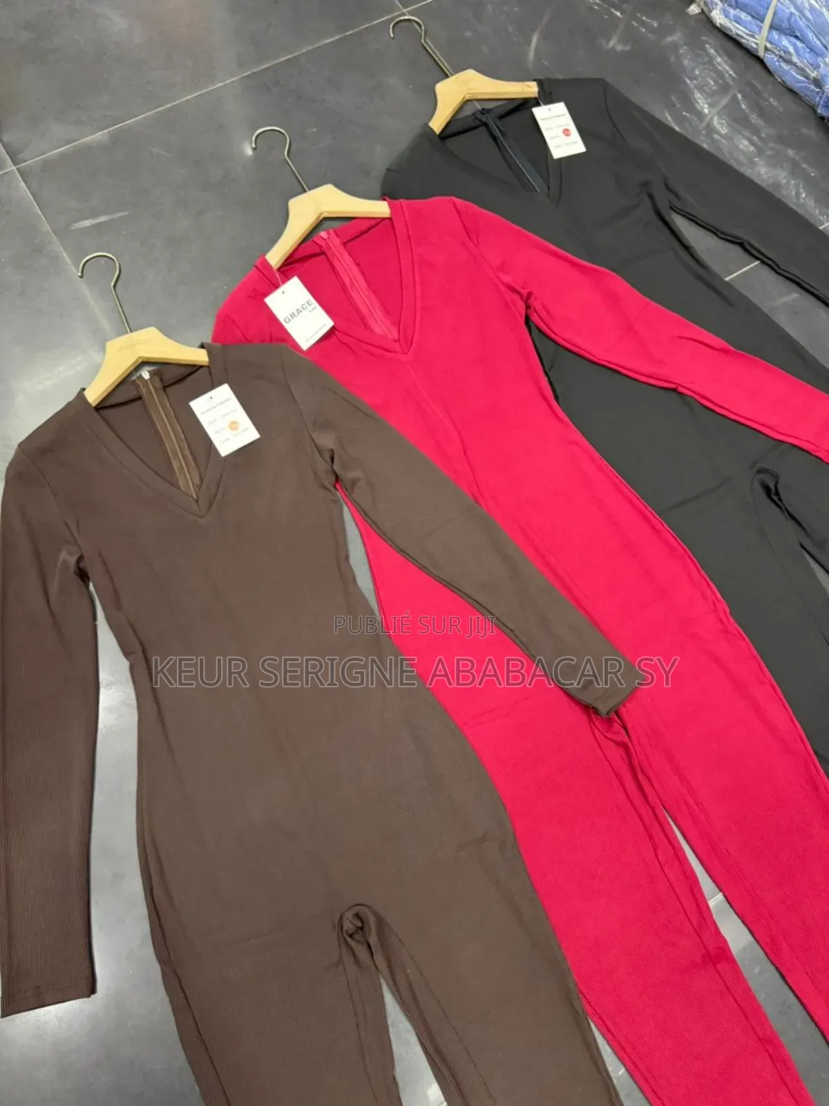 Combinaison Disponible