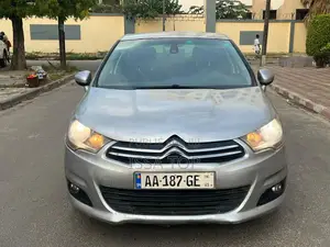 Photo - Citroen C4 2012 Gris