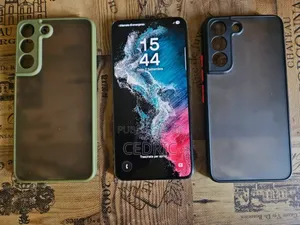 New Samsung Galaxy S22 Ultra 5G 128 GB Vert