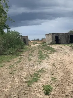 Photo - Terrain 150m À Déni Gueth