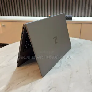 Ordinateur Portable HP ZBook Firefly G8 16GB Intel Core I7 SSD 512GB