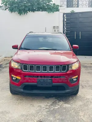 Photo - Jeep Boussole Latitude 4x4 2018 Rouge
