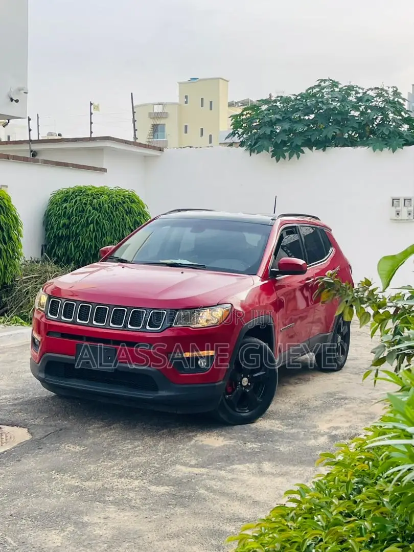 Jeep Boussole Latitude 4x4 2018 Rouge