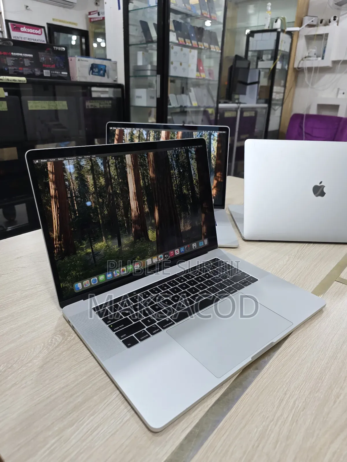 Ordinateur Portable Apple MacBook Pro 2018 32GB Intel Core I9 SSD 256GB