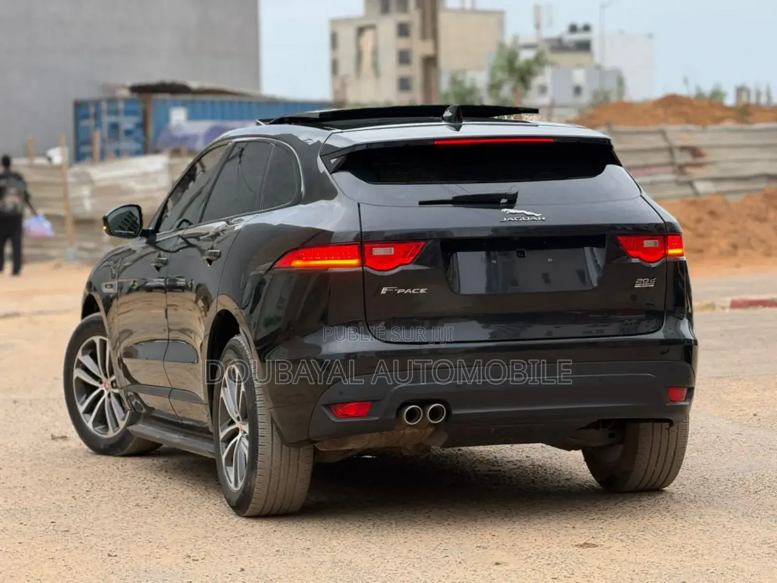 Jaguar F-Pace 20d Premium AWD 2018 Noir Mat