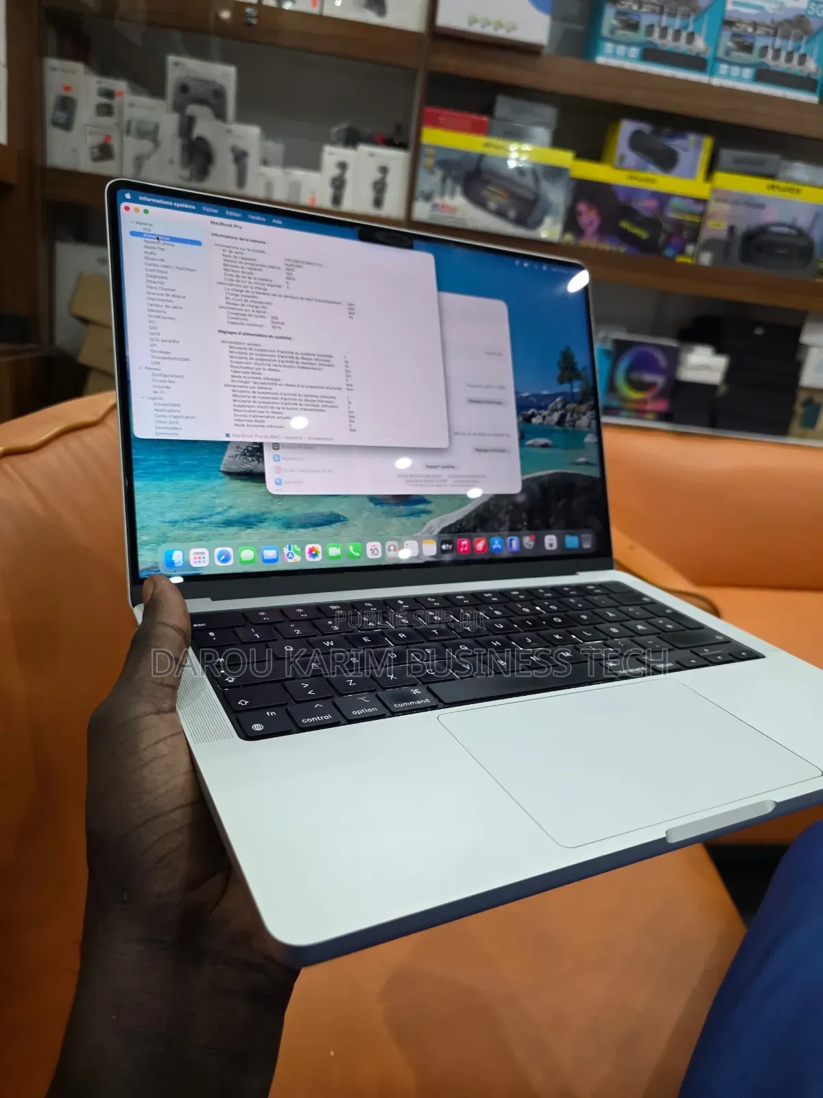 New Apple MacBook Pro 2023 M2 Pro 14-Inch 16GB Apple M2 SSD 1T