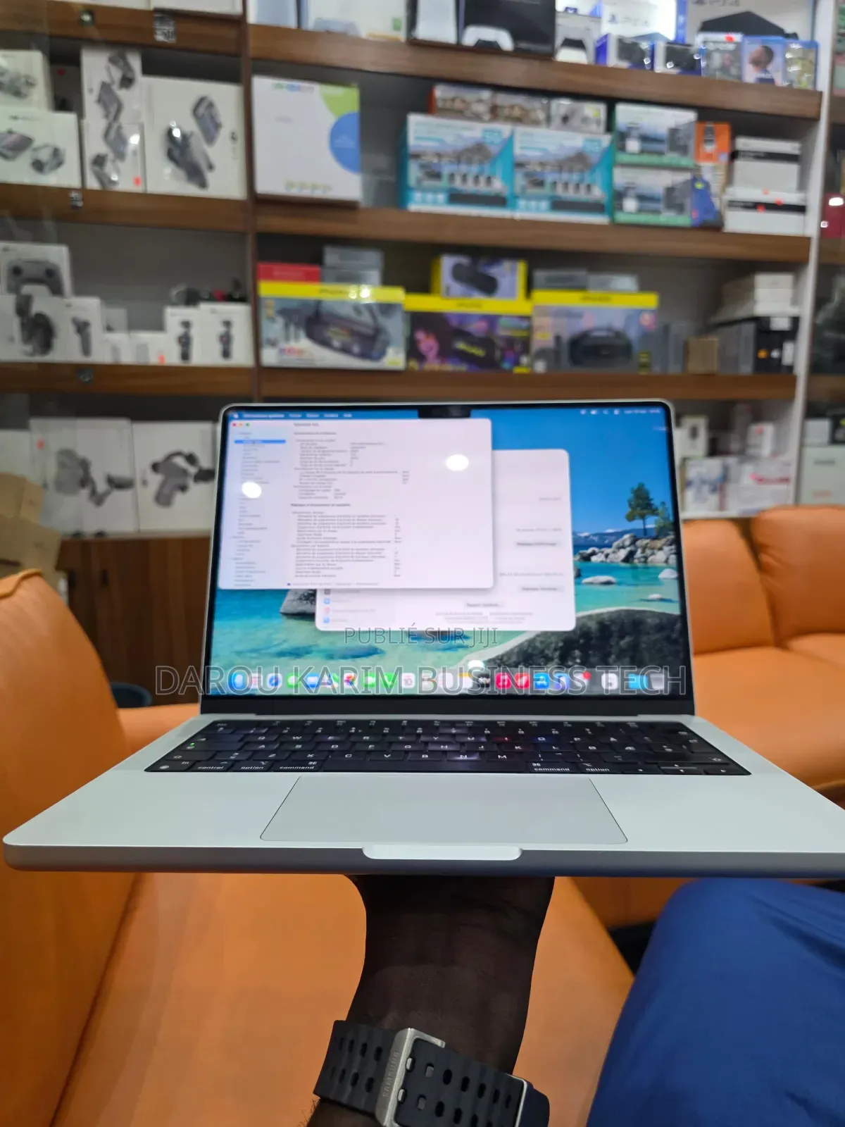 New Apple MacBook Pro 2023 M2 Pro 14-Inch 16GB Apple M2 SSD 1T