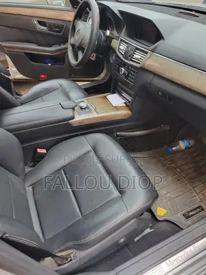 Mercedes-Benz E350 2011 Gris