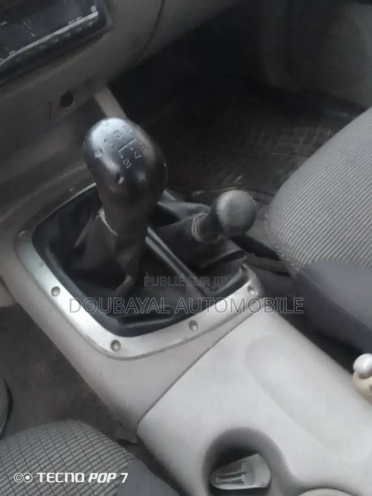 Mitsubishi L200 2012