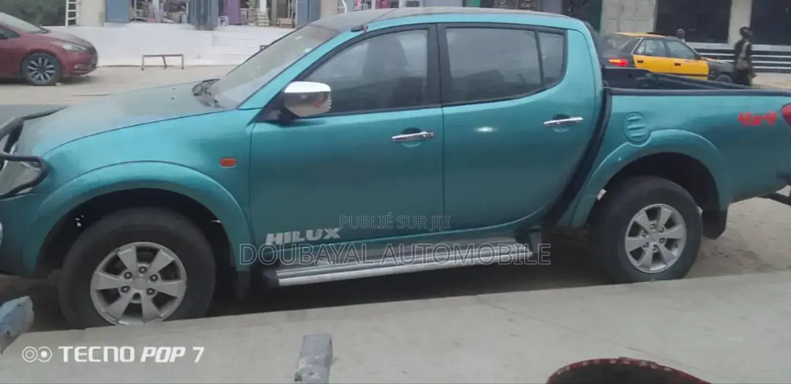 Mitsubishi L200 2012