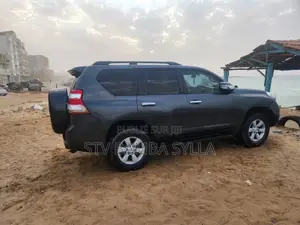 Toyota Land Cruiser Prado 4.0 V6 Dual VVT-i 2014 Blue