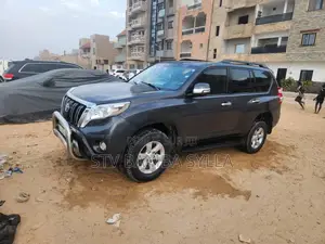 Photo - Toyota Land Cruiser Prado 4.0 V6 Dual VVT-i 2014 Blue