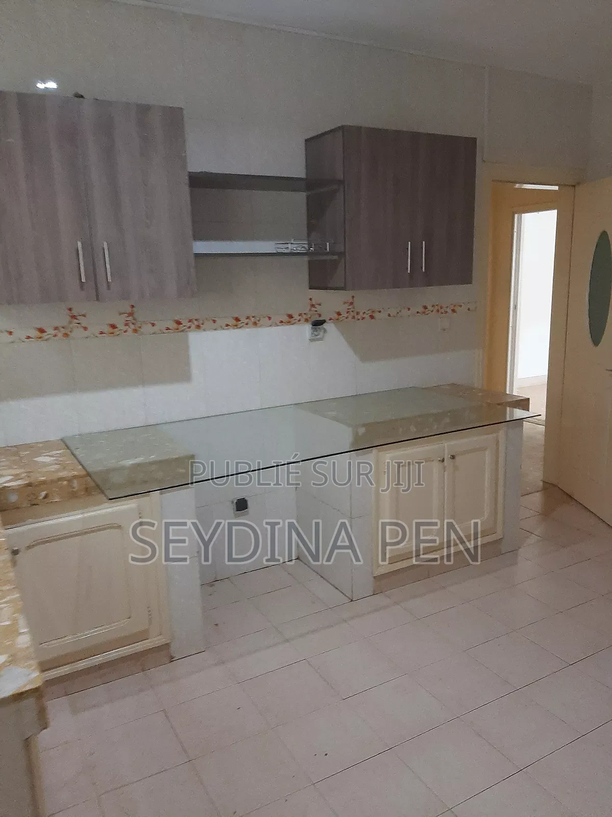 1chbre Studio dans Siki, Almadies à Louer