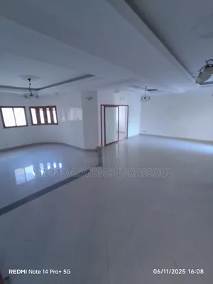 5chbre Villa dans , Mermoz Sacré-Cœur à Louer