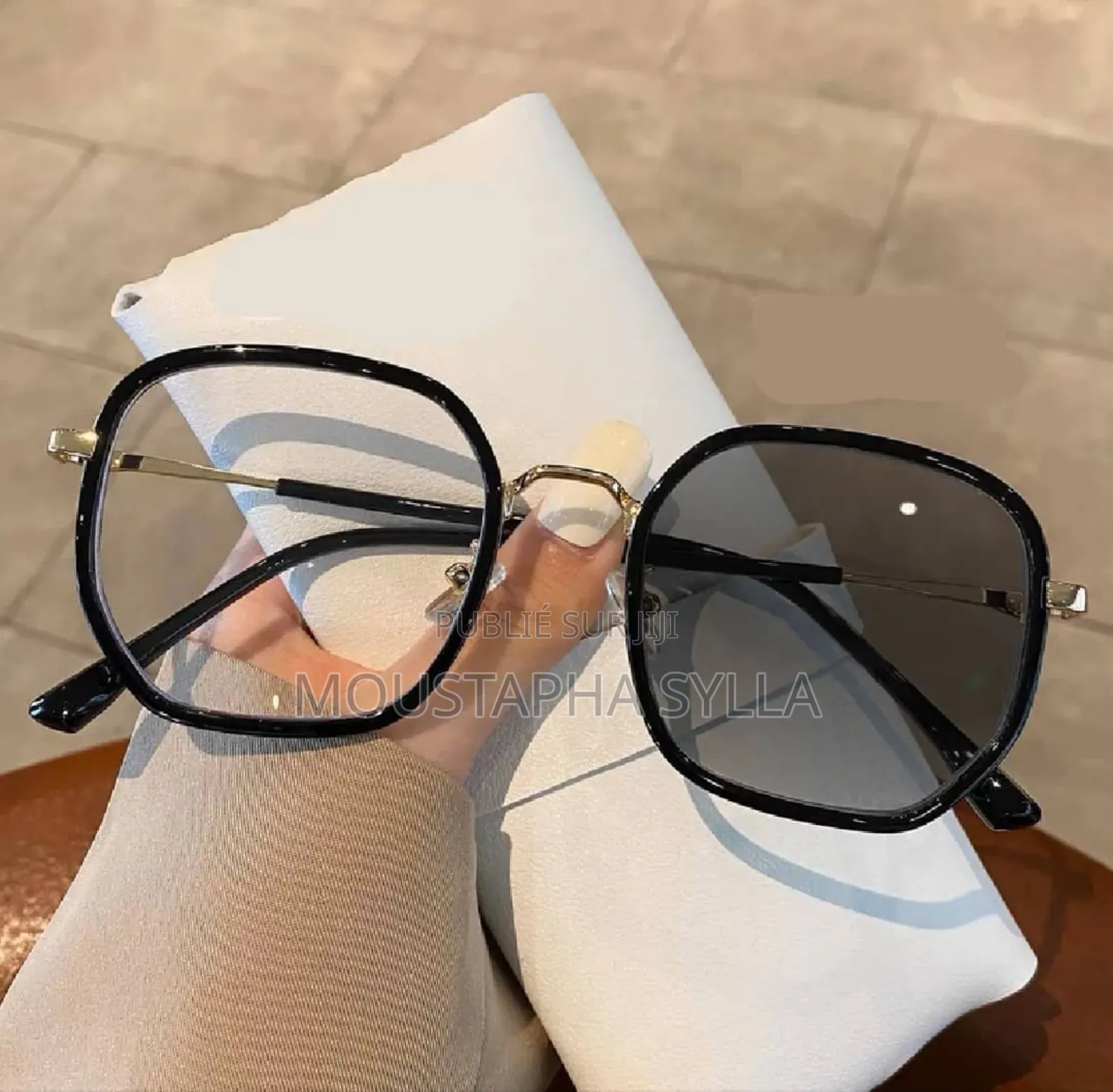 Promo Lunette Photogray Femme a 6000 Avec Etui Offert