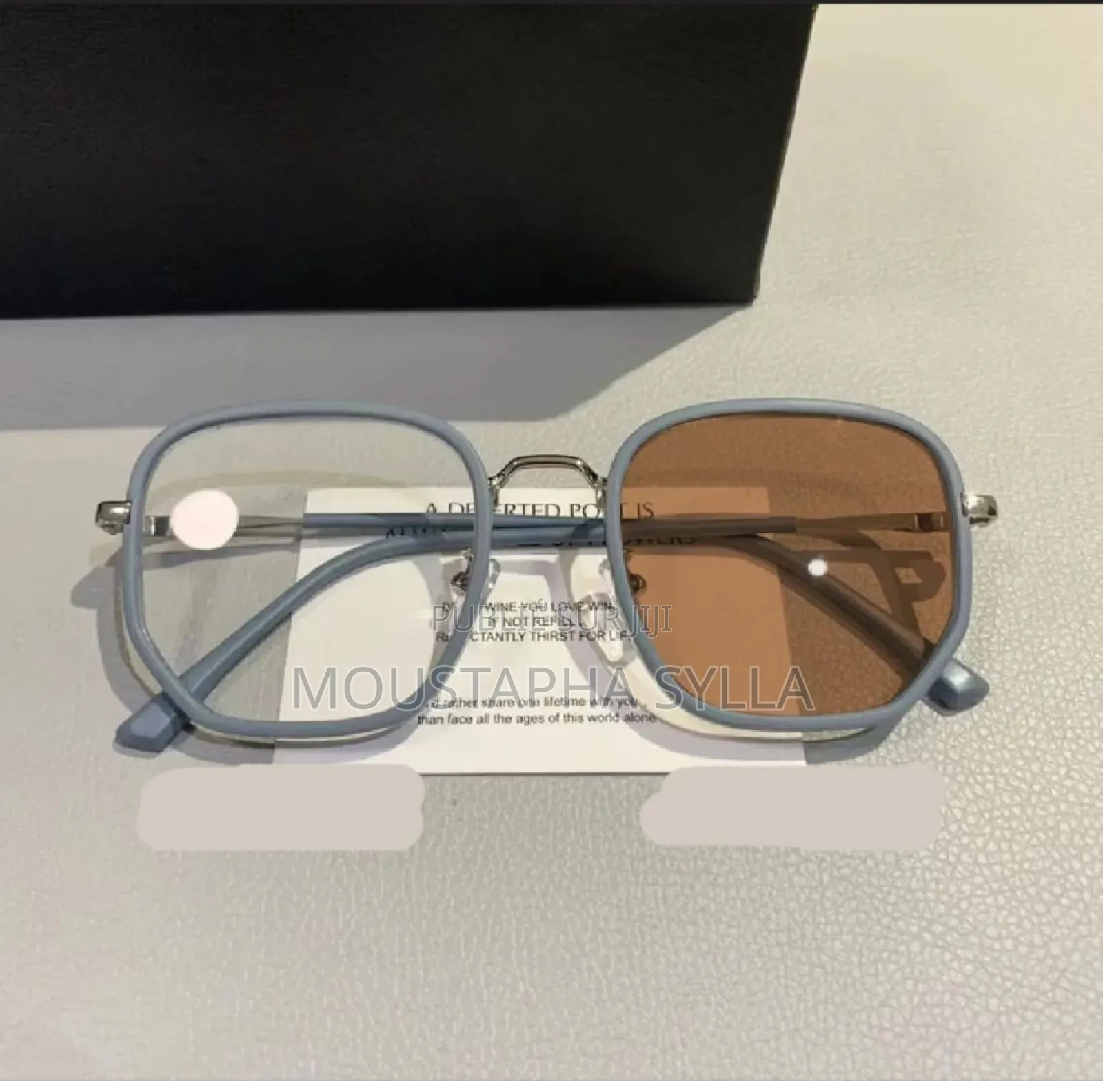 Promo Lunette Photogray Femme a 6000 Avec Etui Offert