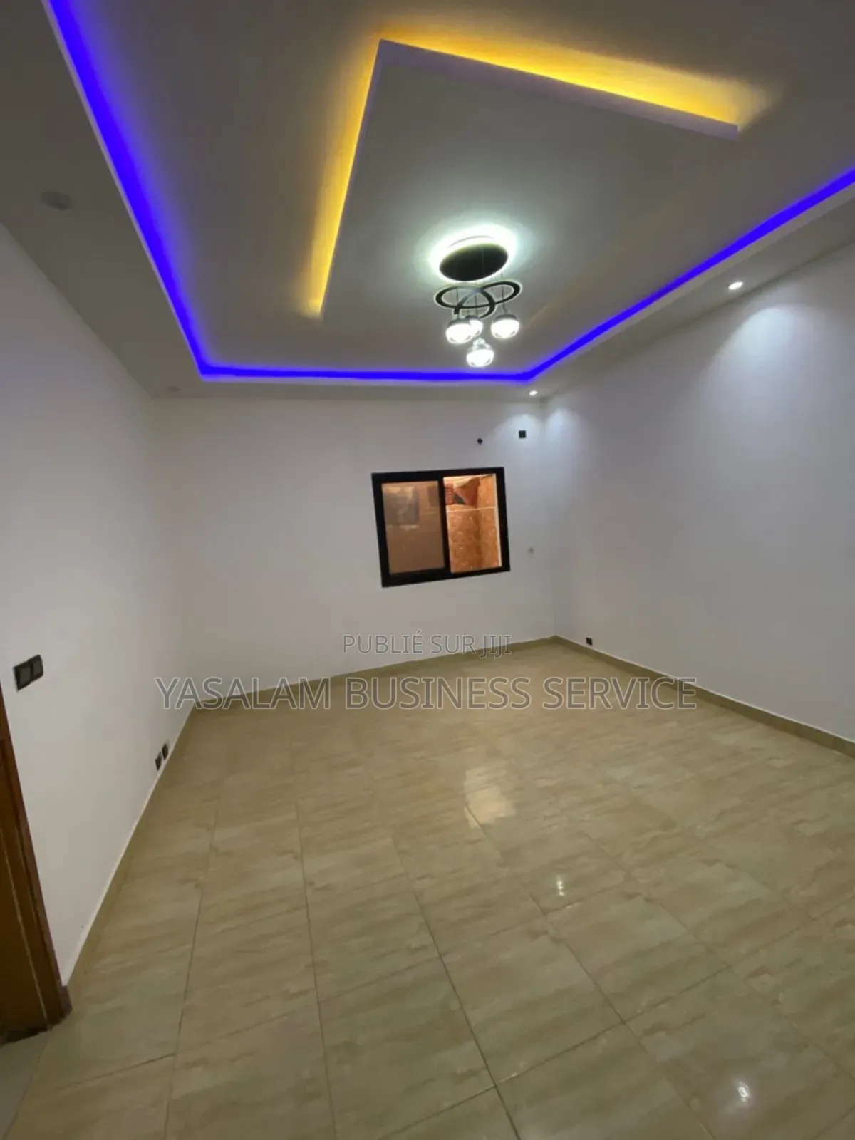 2chbre Appartement dans Yasalam Business, Yoff à Louer