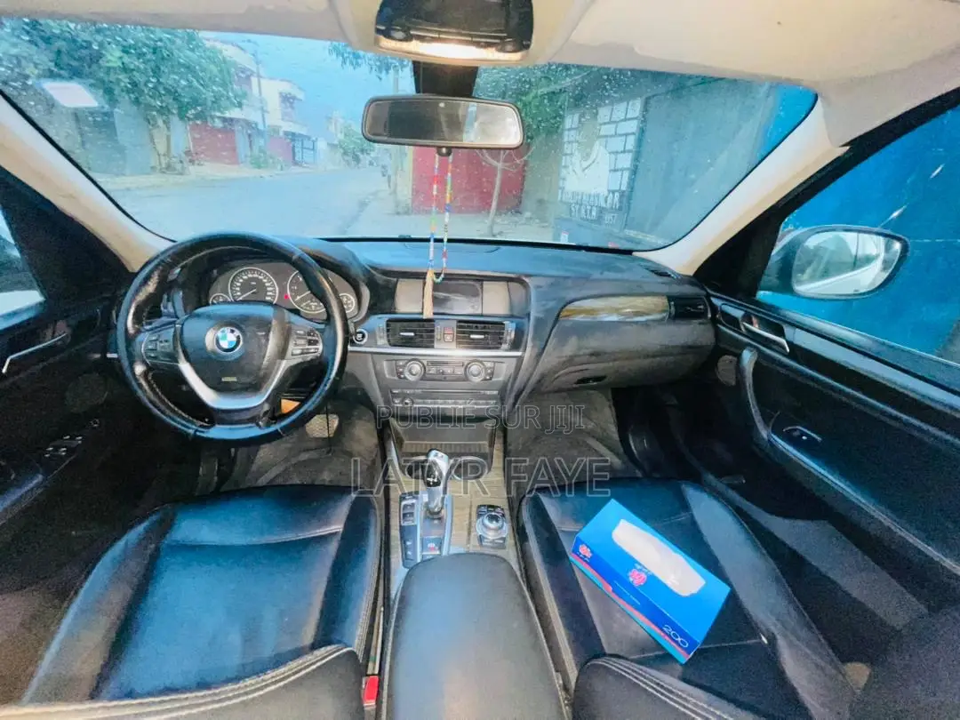 BMW X3 xDrive28i 4dr SUV AWD (2.0L 4cyl Turbo 8A) 2014 Beige