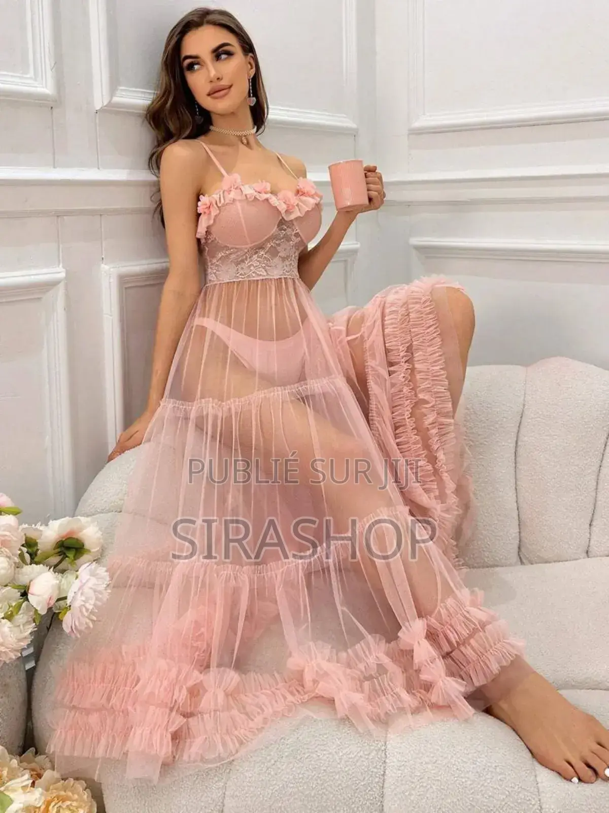 Nuisette en Dentelle