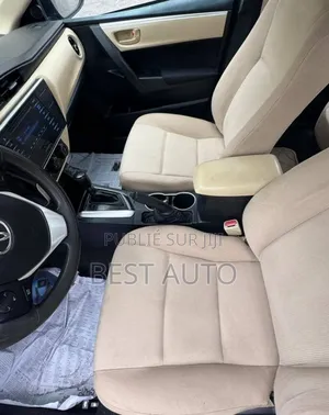 Toyota Corolla 2017 Black