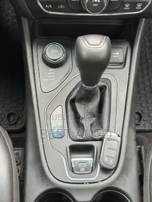 Peugeot 208 2015 Blanc