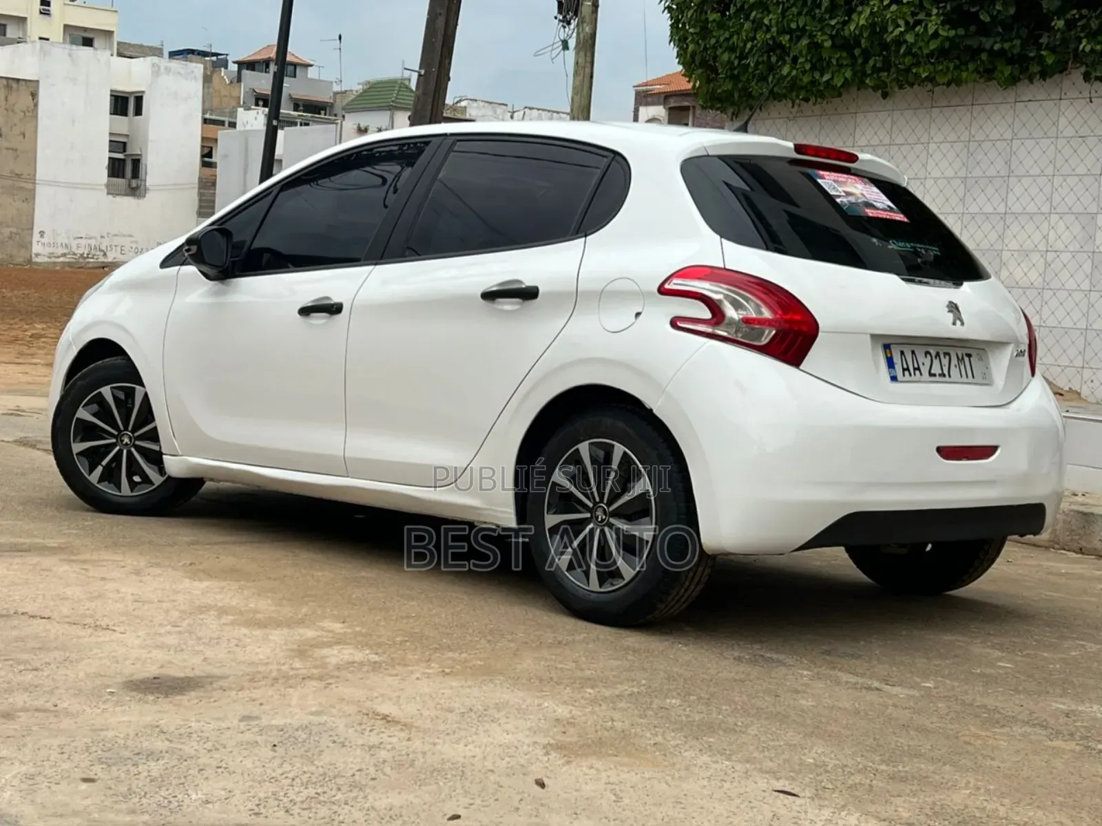 Peugeot 208 2015 Blanc