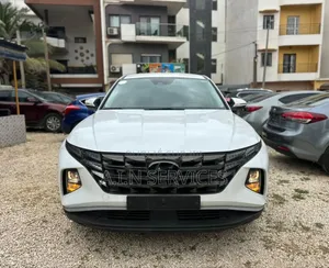 Photo - Hyundai Tucson 2021 Blanc