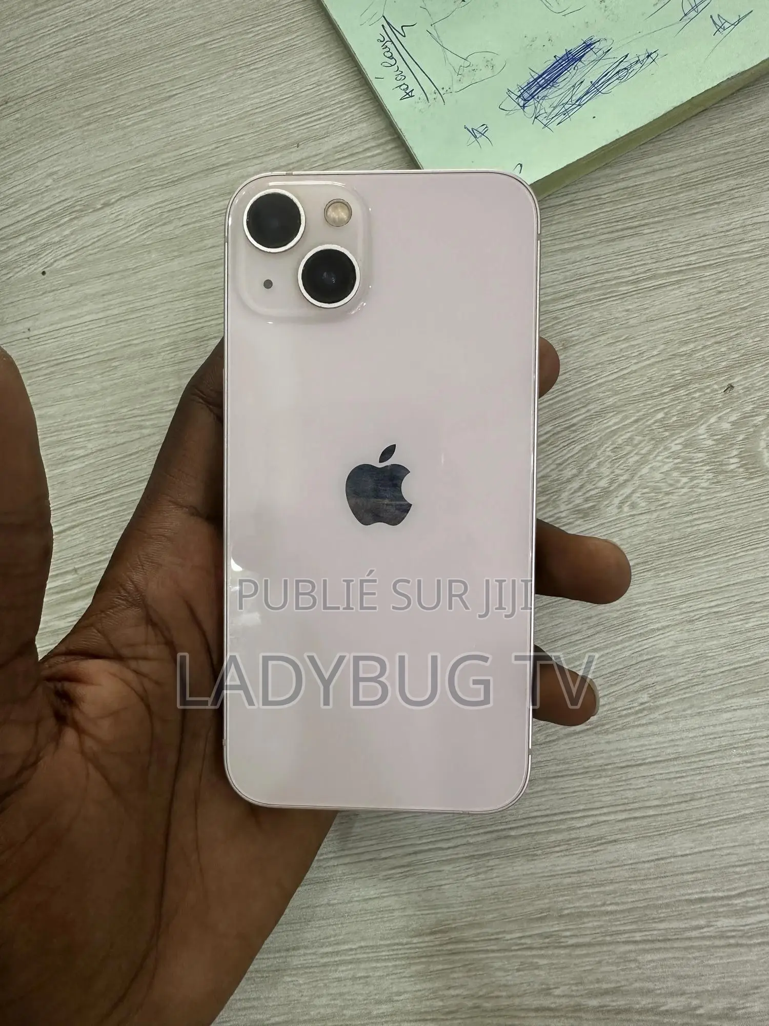 New Apple iPhone 13 128 GB Rose