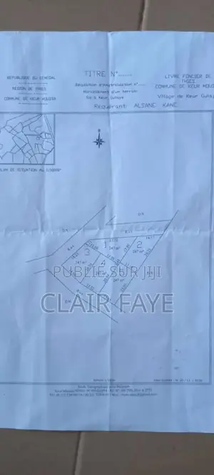 3 Parcelles Jumelées À Vendre