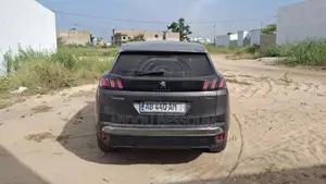 Location De Voiture Haut De Gamme Avec Chauffeur Professionnel