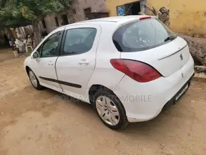 Peugeot 308 CC 1.6 2011