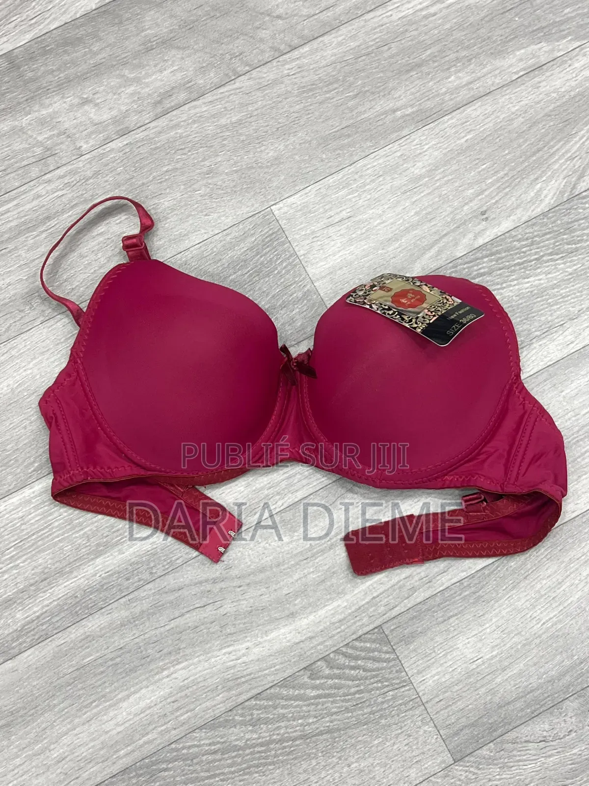 Soutien-Gorge Simple Et Élégante