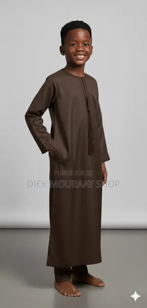 Photo - Abaya Emirates Pour Enfants