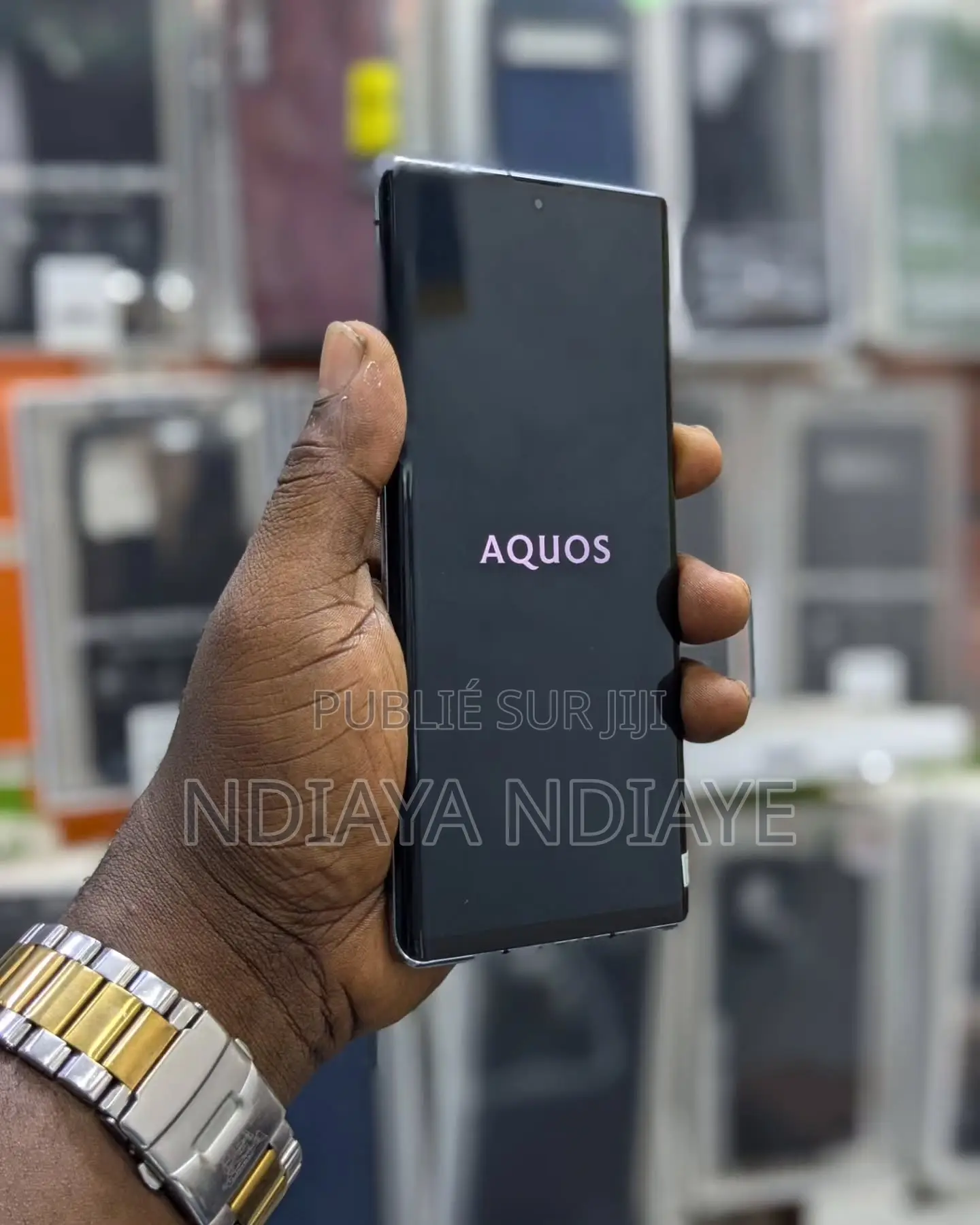 New Sharp Aquos R6 128 GB Black