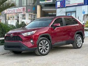 Photo - Toyota RAV4 2022