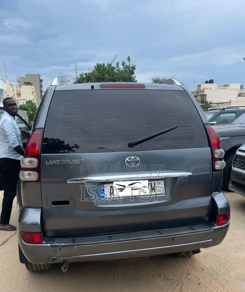 Toyota Land Cruiser Prado 2009 Black