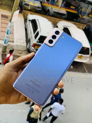 Photo - New Samsung Galaxy S21+ 5G 128 GB Violet