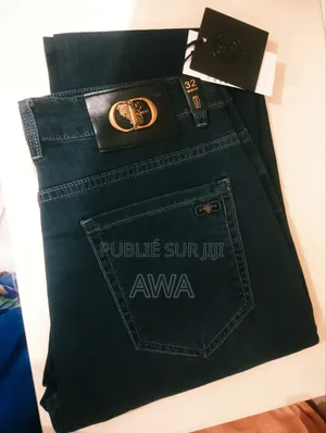 Photo - Pantalon Hommes Jean Et Lycra