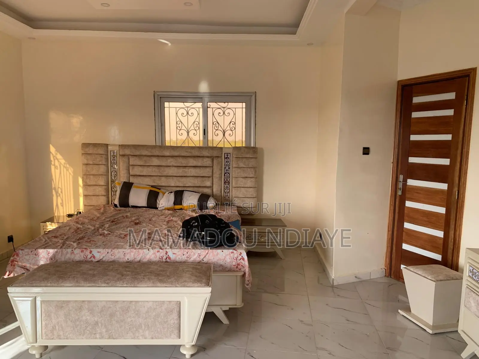 Furnished 5chbre Maison dans Thiès Sud à Vendre