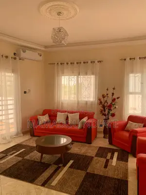 Furnished 5chbre Maison dans Thiès Sud à Vendre