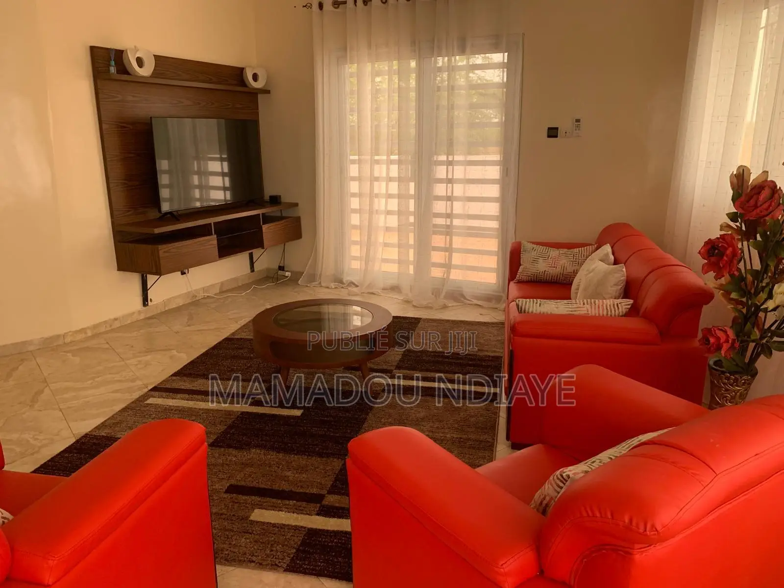 Furnished 5chbre Maison dans Thiès Sud à Vendre