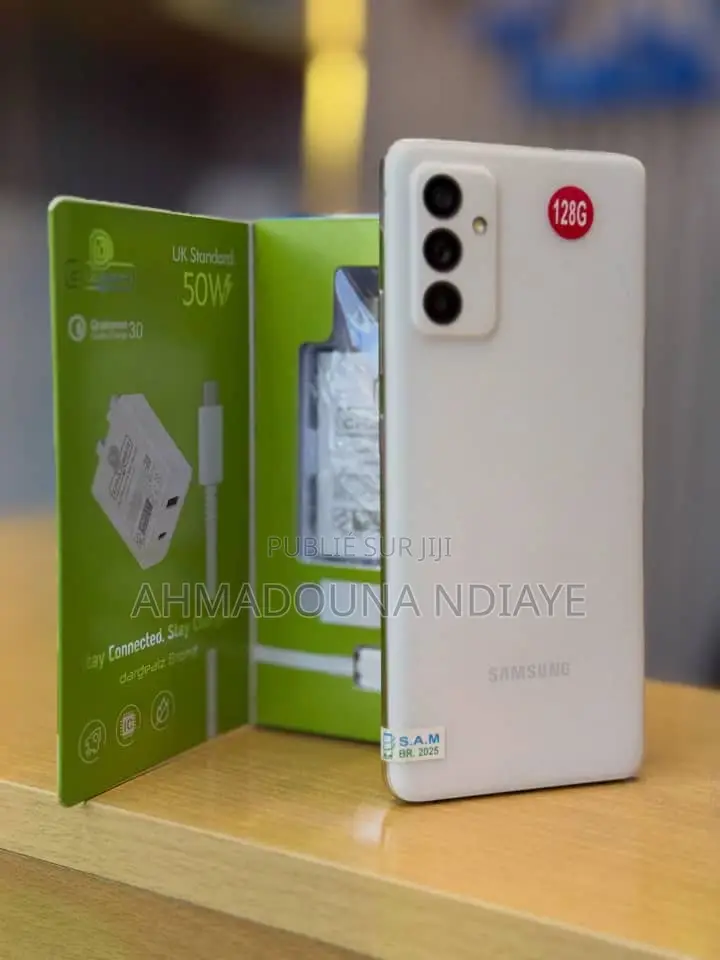 New Samsung Galaxy A82 5G (Galaxy Quantum 2) 128 GB Blanc