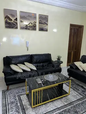 Photo - Furnished 3chbre Appartement-terrasse dans Sicap-Liberté à Louer