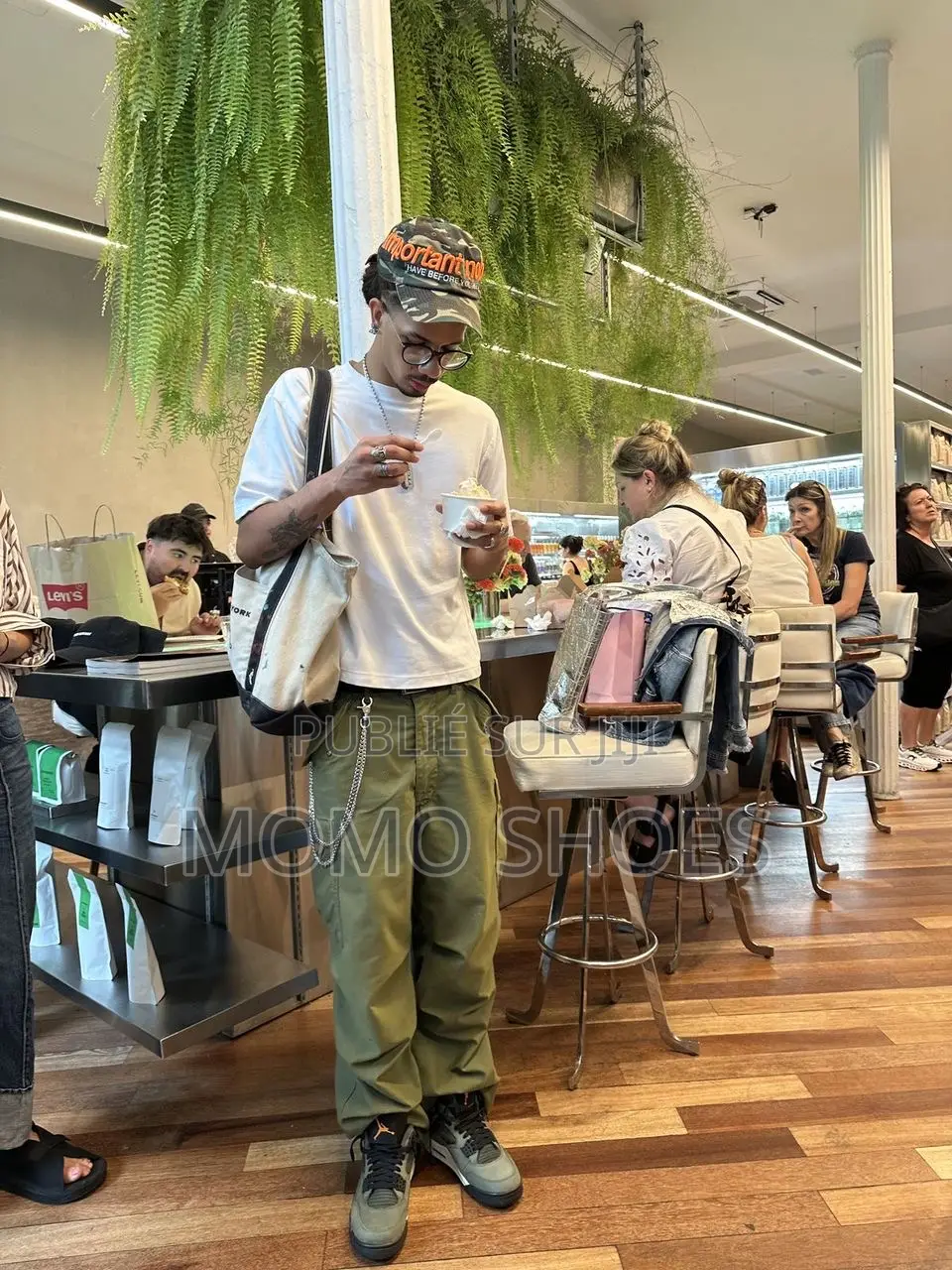 Air Jordan 4 “Undefeated” – Olive Orange Edition