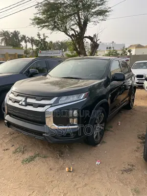 Mitsubishi Outlander 2020 Black