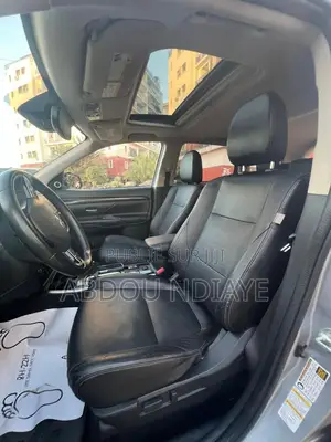 Mitsubishi Outlander 2018 Gris