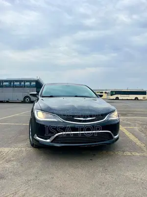 Photo - Chrysler 200 2017 Black