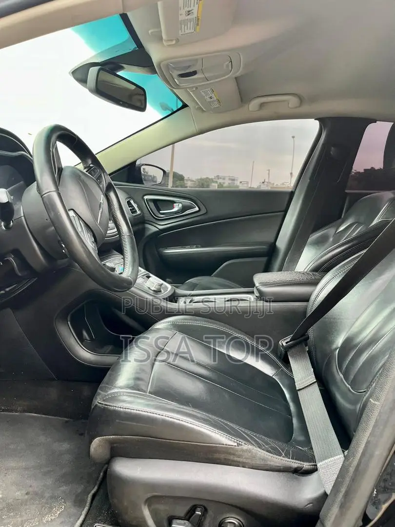 Chrysler 200 2017 Black