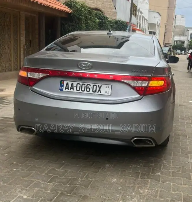 Hyundai Grandeur 2016 Gris
